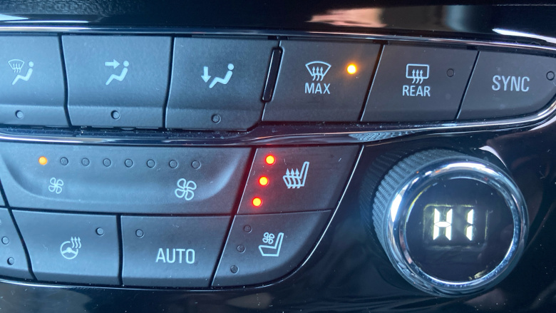 Vauxhall Astra 1.2 Turbo 145 Elite Nav Premium 5dr Petrol Hatchback